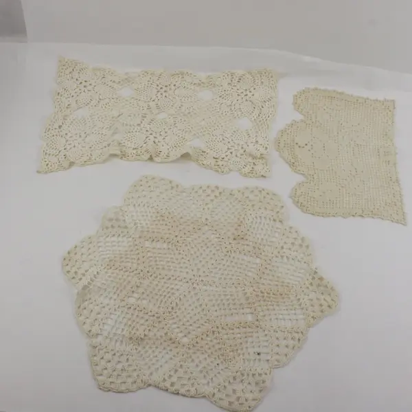 Lot of 5 Off-White Crochet Doilies 11-24" Assorted Sizes Craft Decor