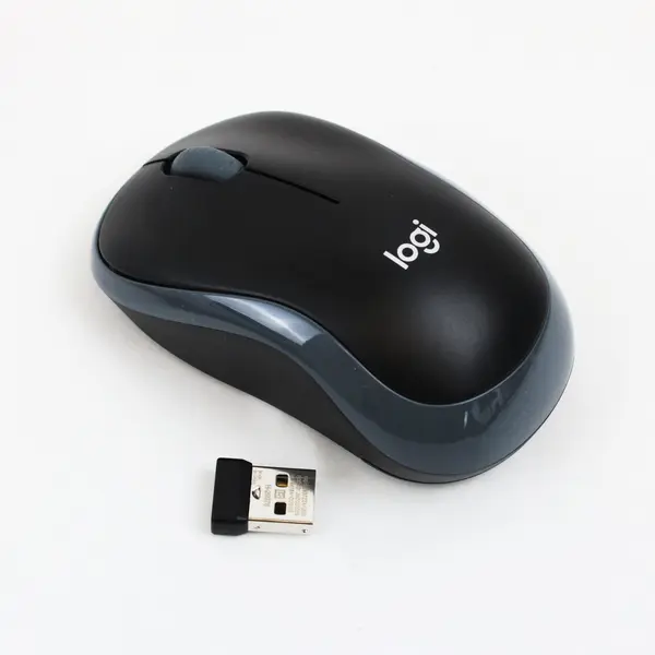 Logitech MK320 Wireless Keyboard Mouse Combo Full Size Numeric Keypad