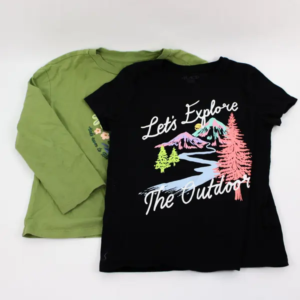 Lot of 2 Girls' dip / The Children's Place Nature T-Shirts Green Black Size 8