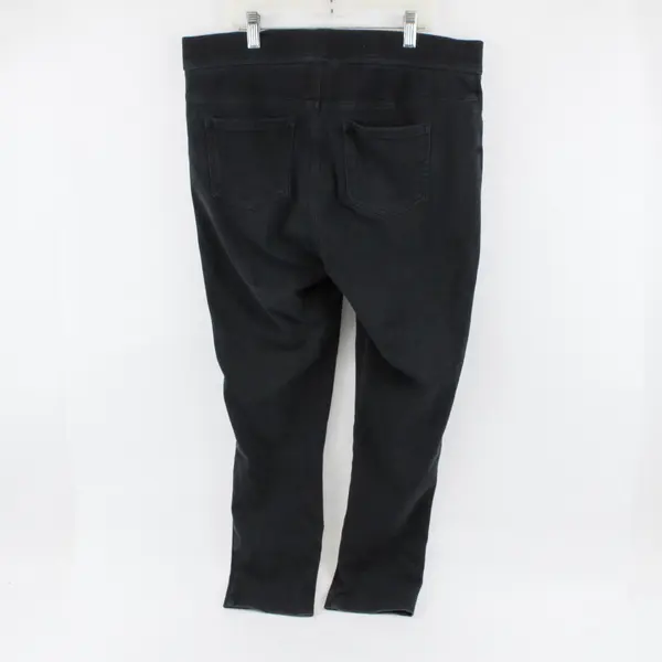 Time and Tru Women's Black Pull-On  Capri Jeggings Size L 12-14