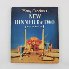 Betty Crocker's New Dinner for Two Cookbook 1964 Golden Press 1st Ed.