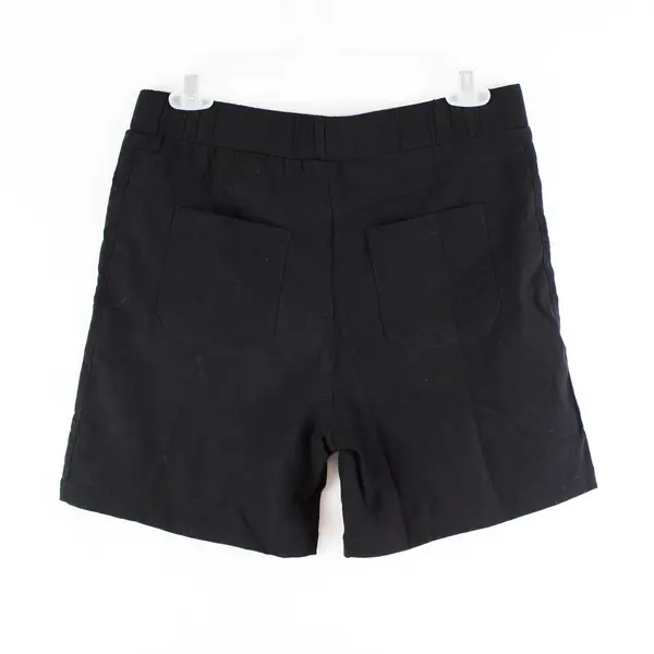 Women's Black Pull-On Shorts Size Medium