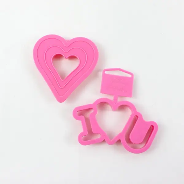 Lot of 7 Plastic Cookie Cutters Wilton & Unbranded Baking Shapes