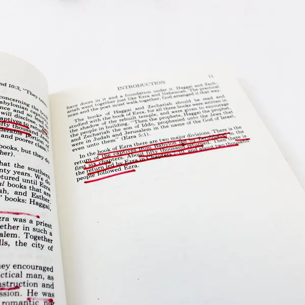 J. Vernon McGee Ezra Nehemiah Esther Thru the Bible Commentary