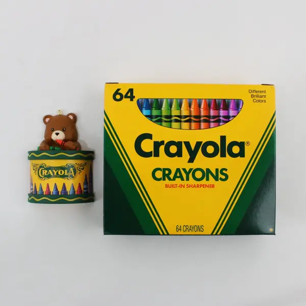 1992 Crayola Holiday Wishes Collectible Tin Set 64 Crayons Bear Ornament