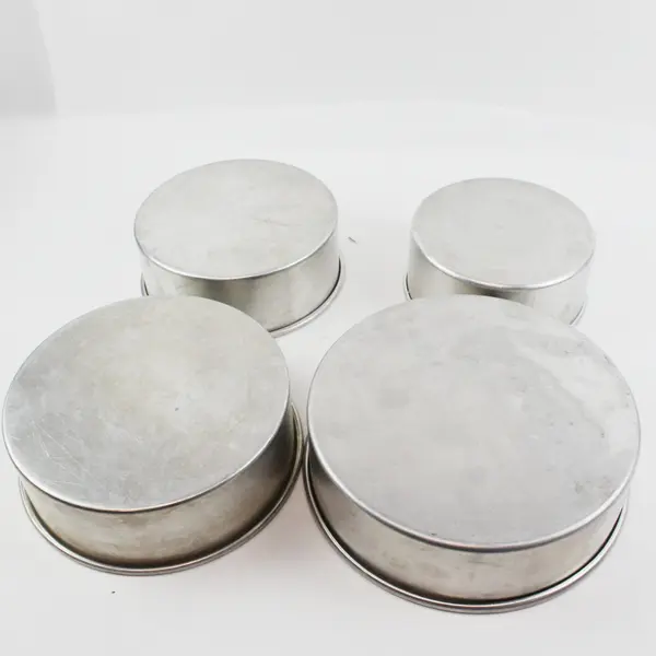 Lot of 4 Magic Line Round Cake Pans - 7x3, 8x3, 9x3, 10x3
