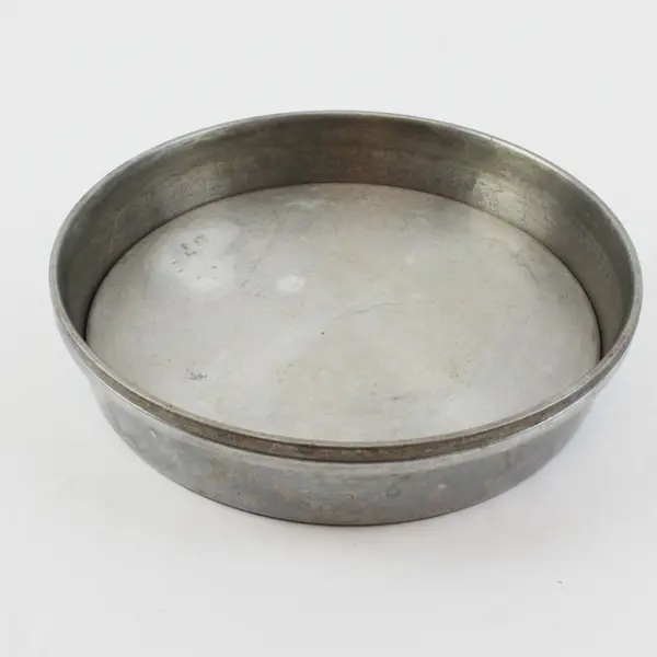 Vintage Mirro Aluminum Set of 2 9" Round Cake Pans Removable Bottoms