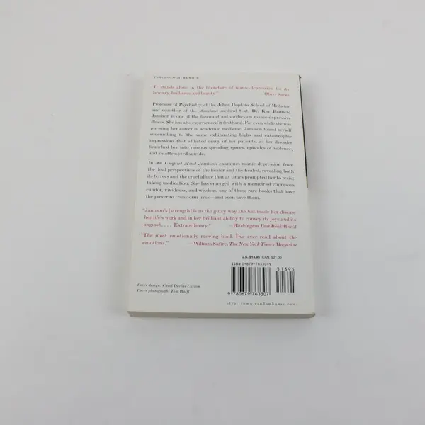 An Unquiet Mind Memoir of Moods and Madness Kay Redfield Jamison Paperback