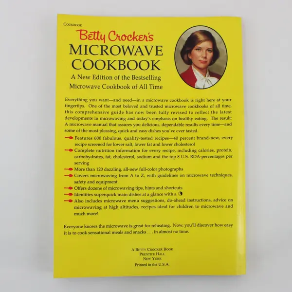 Betty Crocker Microwave Cookbook Recipes Complete Meals