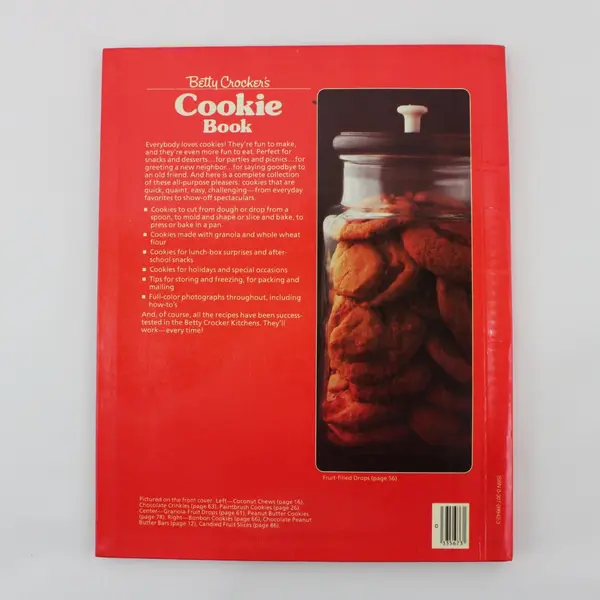 1985 Betty Crocker Cookie Book Cookbook Recipes Color Photos