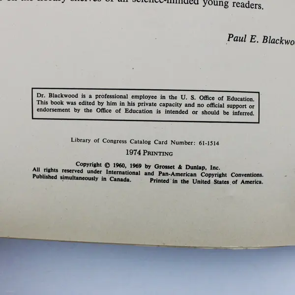1974 How and Why Wonder Book: Rocks and Minerals Educational Book
