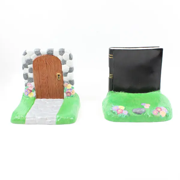 Vintage 1980 Alberta's Molds Fantasy Ceramic Bookends