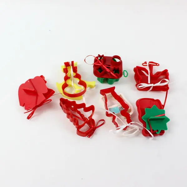 Lot of Mixed Wilton & Unbranded Christmas Cookie Cutters