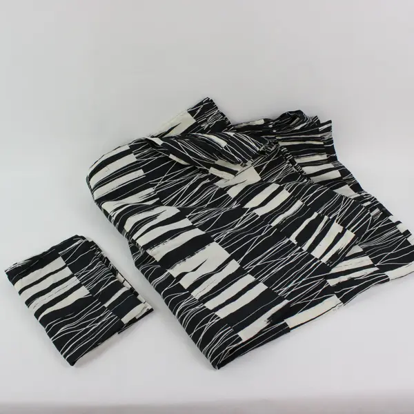 Black Beige Abstract Striped Queen Duvet Cover & Pillow Sham 80x88in