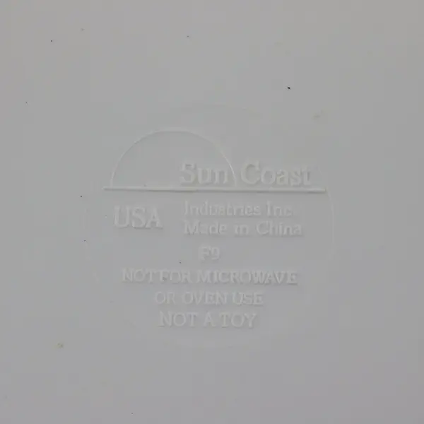 Vintage 2004 McDonald's Happy Holidays Ronald McDonald Grimace Plate
