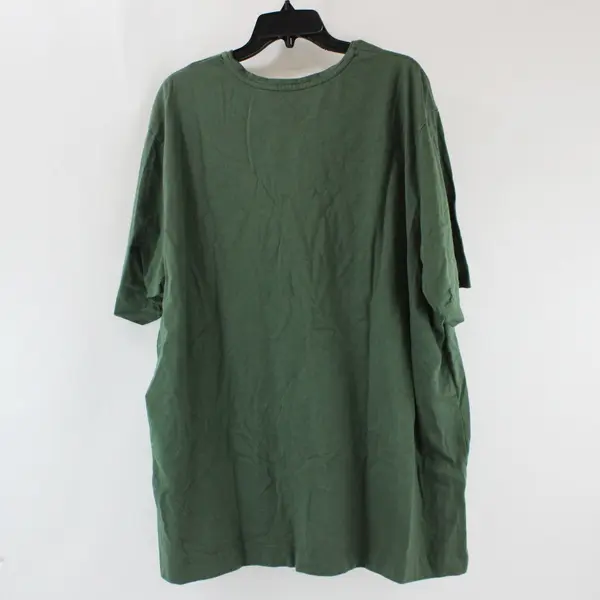 D & Co. Women's Green V-Neck T-Shirt Size 2X
