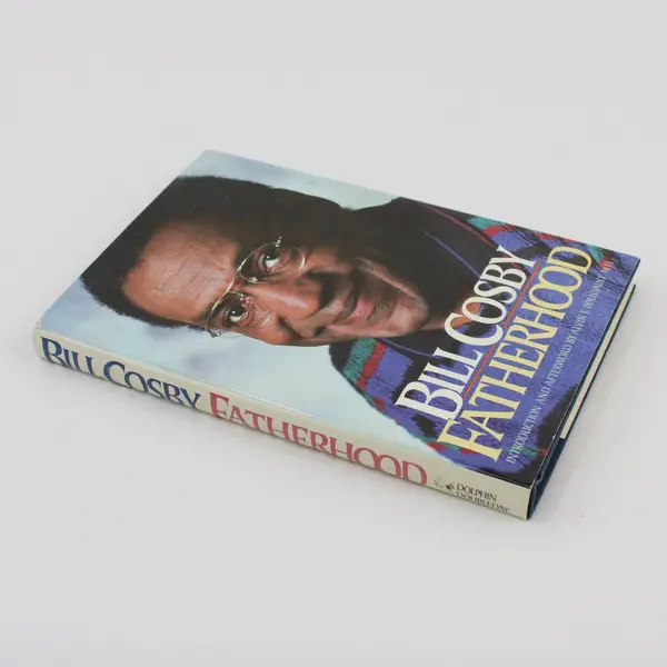 Fatherhood by Bill Cosby 1986 Hardcover Dust Jacket ISBN 9780385234108