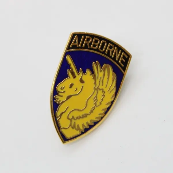 Lot of 4 Unbranded U.S. Enamel Lapel Pins Coast Guard Marines Navy Airborne