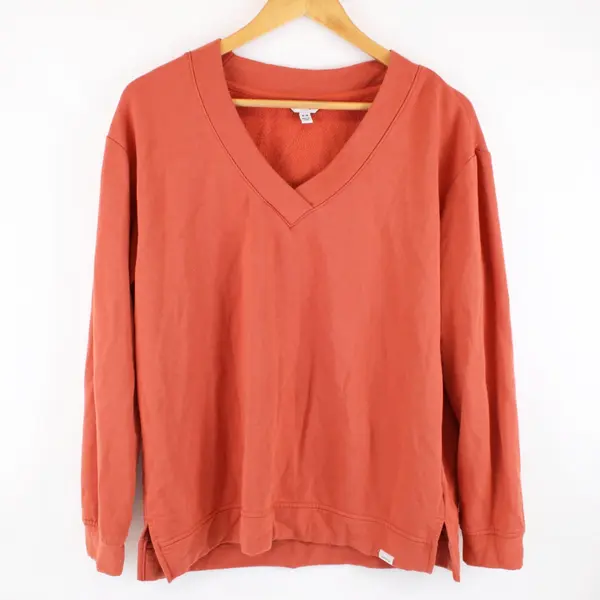 Orvis Women's Medium Orange V-Neck Sweatshirt