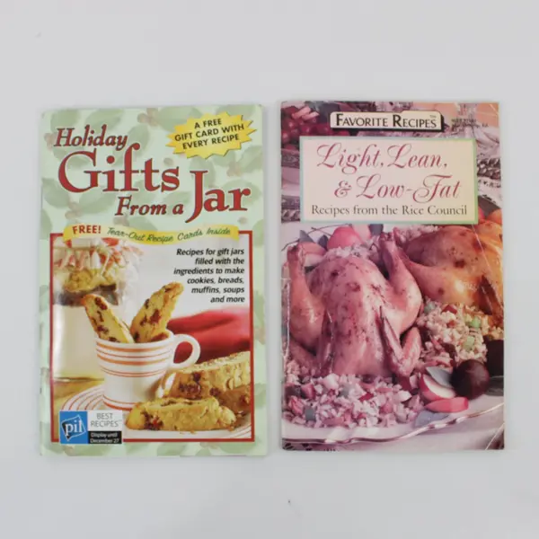 Lot of 5 Pillsbury Cookbooks Casseroles Appetizers Gifts From a Jar Rice Council