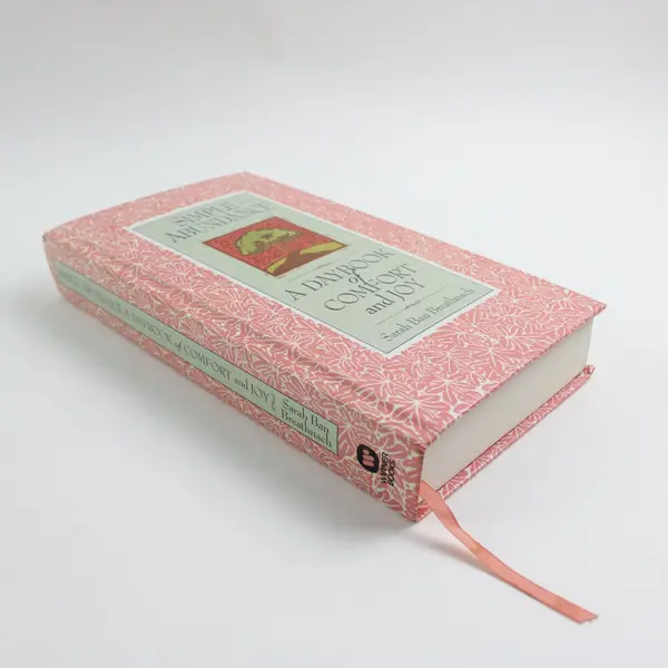 Simple Abundance: A Daybook of Comfort and Joy Sarah Ban Breathnach Hardcover
