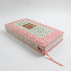 Simple Abundance: A Daybook of Comfort and Joy Sarah Ban Breathnach Hardcover