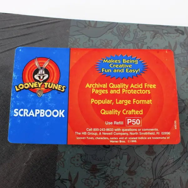 Looney Tunes Dark Green Scrapbook Album