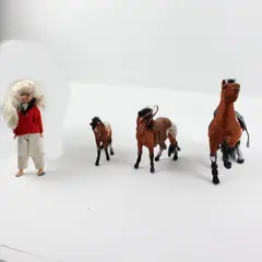 Toy 3 Flocked Horse Figures w/ Saddle & Fashion Doll