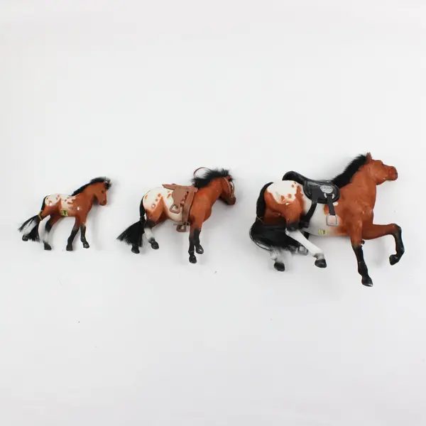 Toy 3 Flocked Horse Figures w/ Saddle & Fashion Doll