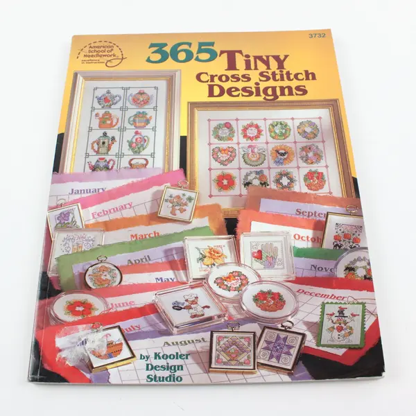 365 Tiny Cross Stitch Designs Kooler Design Studio 2000 Pattern Book #3732