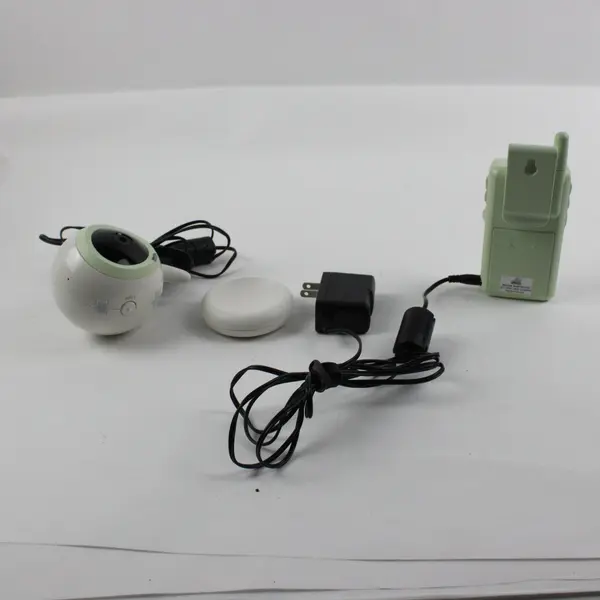 Levana BABYVIEW20 2.4GHz Digital Wireless Video Baby Monitor System
