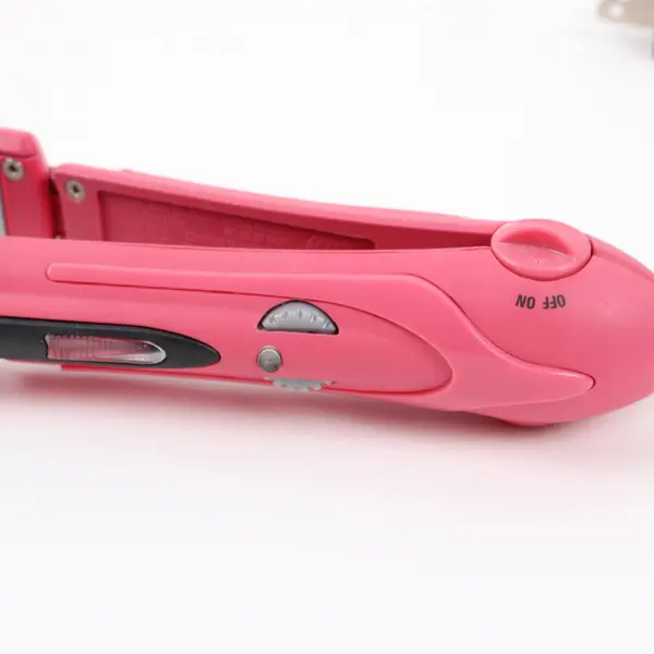 Revlon Ceramic Flat Iron Hair Straightener 1" Pink RVST2015