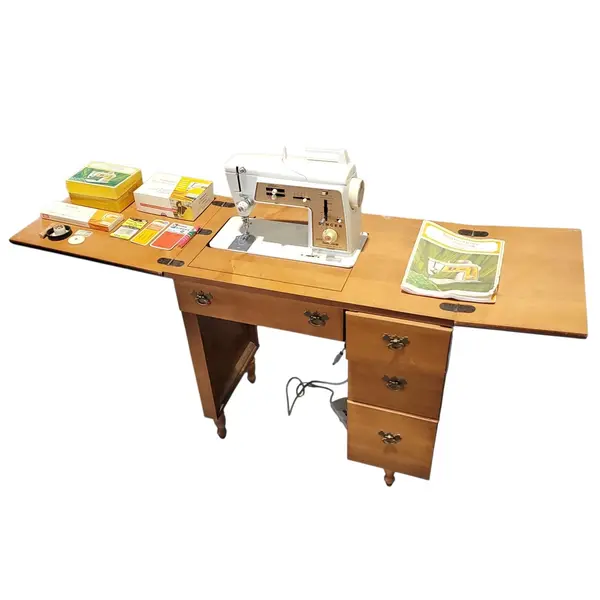 Singer Golden Touch & Sew Deluxe Model 630 Sewing Machine Cabinet - Local Pickup