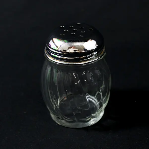 Pair of Gemco Clear Glass Cheese or Pepper Flakes Shakers Spiral  Pattern