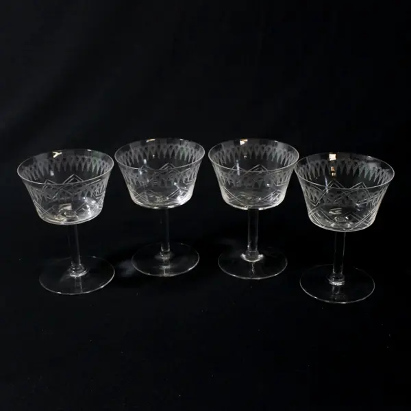 4 Crystal Coupe Champagne Or Cocktail Glasses Diamond Crisscross Band 4.5"