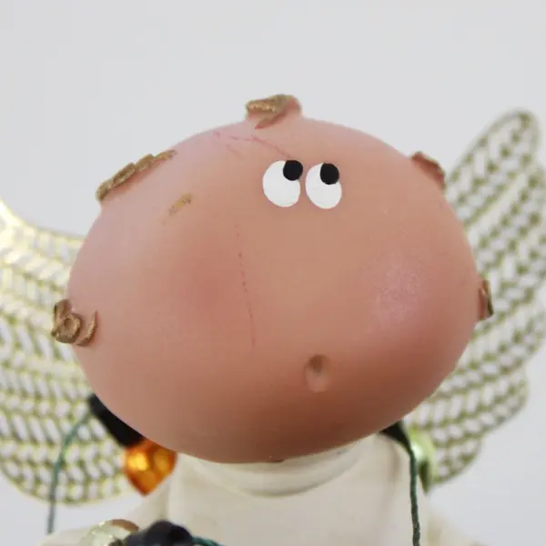 2001 Russ Berrie Angel Cheeks Angel With Cat Christmas Figurine 22796