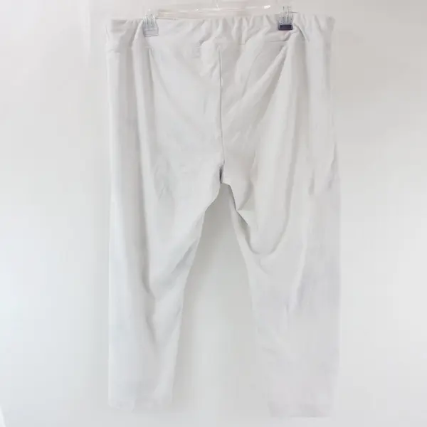 Time and Tru Women's White Capri Active Leggings XXXL(22)