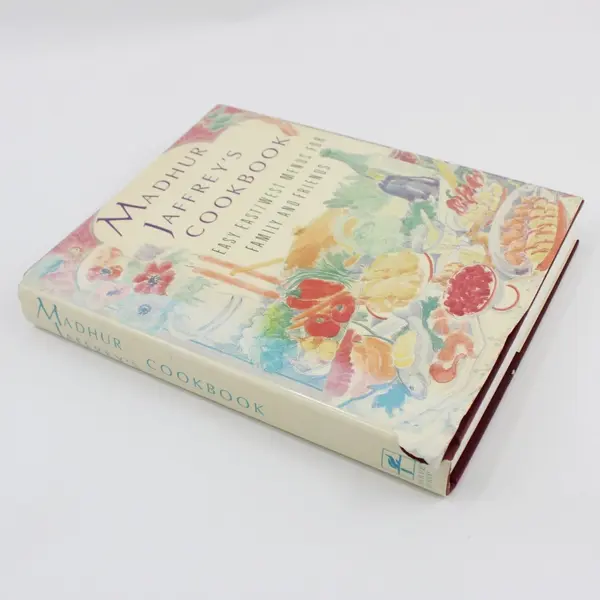 Madhur Jaffrey's Cookbook Easy East/West Menus for Family Hardcover DJ 1989