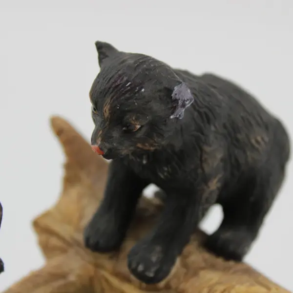 Lynn Chase Music Box Playing Bears 1980s Decorative Collectible