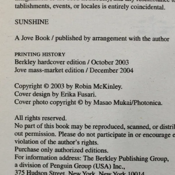 Sunshine by Robin McKinley Mass Market Paperback Fantasy Novel Jove Book - Good