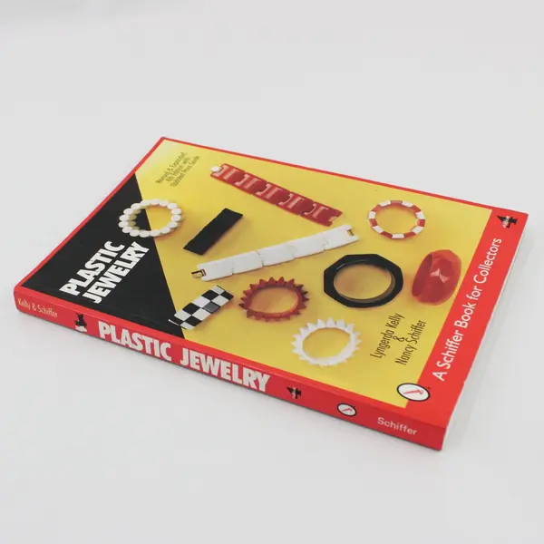 Plastic Jewelry 4th Ed Lyngerda Kelly Nancy Schiffer Collectors Book