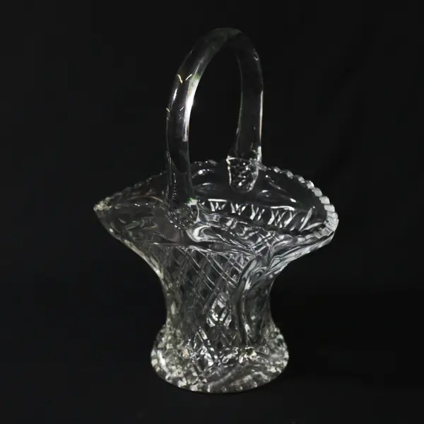 Princess House Bride's Basket 10 Inch Diamond Cut Glass 1980s Retired