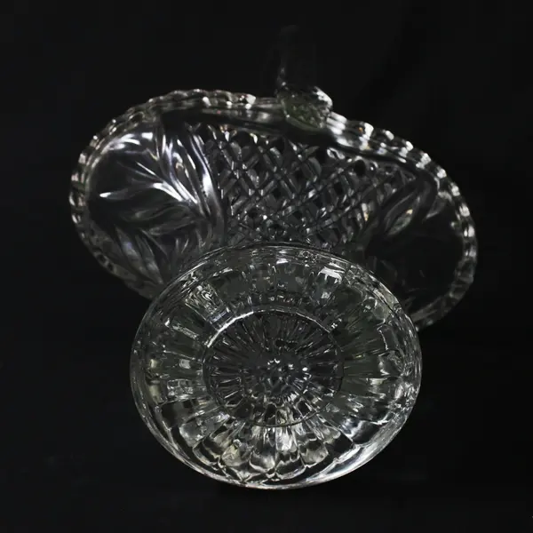 Princess House Bride's Basket 10 Inch Diamond Cut Glass 1980s Retired