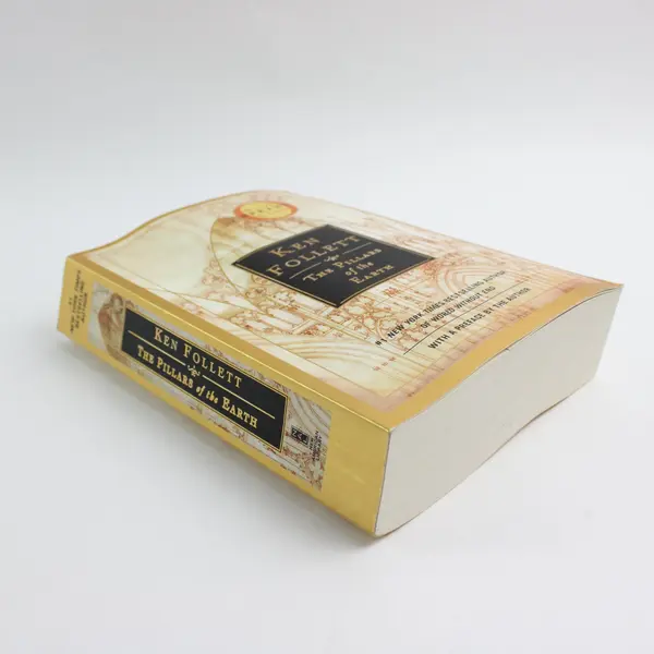 The Pillars of the Earth Ken Follett Oprah's Book Club Deluxe Edition