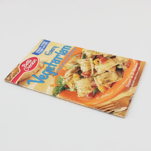 Betty Crocker Easy Vegetarian Classics Go Meatless Recipe Booklet