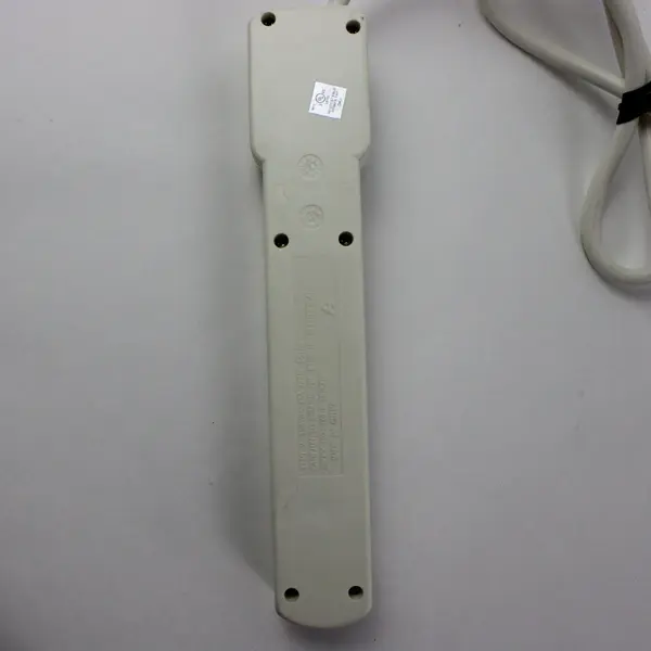 GE 6-Outlet Power Strip Surge Protector On/Off Switch Untested