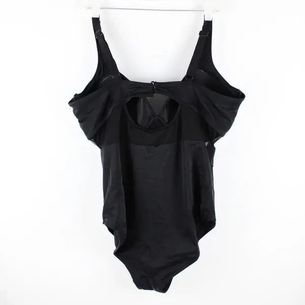 Women's Large Black Cutout Twist Criss Cross One Piece Swimsuit