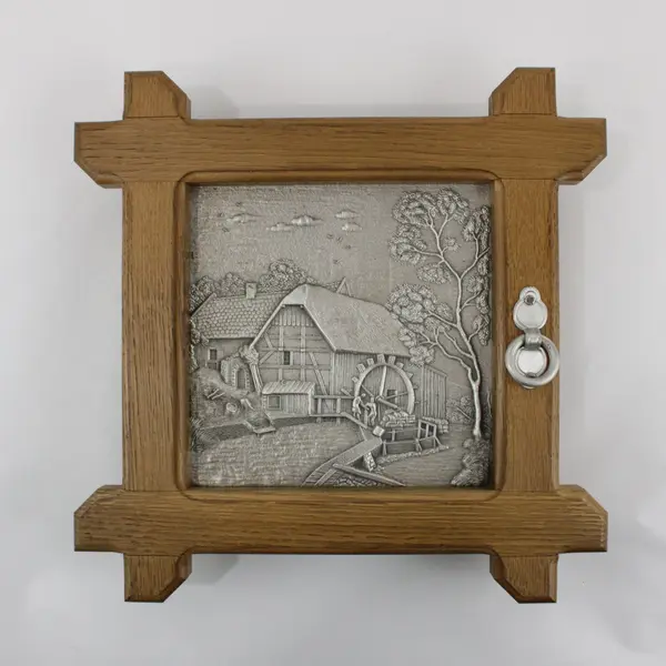 German Frieling Zinn Handcrafted  Oak Key Cabinet Pewter Barn Scene Wall Mounted