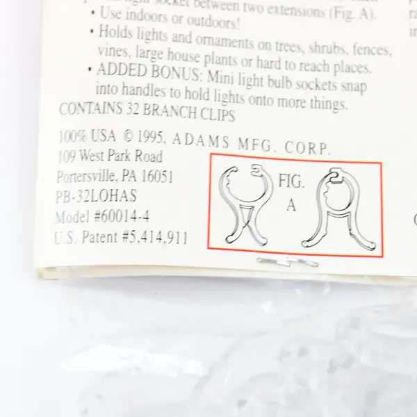 Adams #60014-4 32 Clear Christmas Light Branch Clips