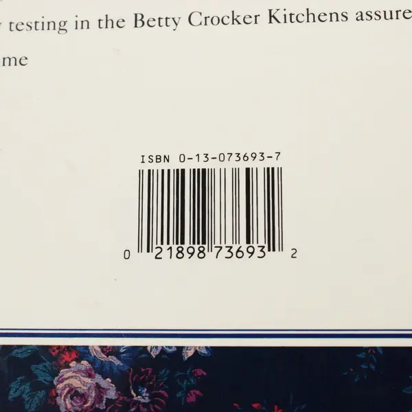 Vintage 1990 Betty Crocker's Old-Fashioned Cookbook Hardcover First Edition